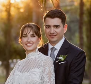 Azul y Juani, novios que celebraron su casamiento en Pradera Multiespacio